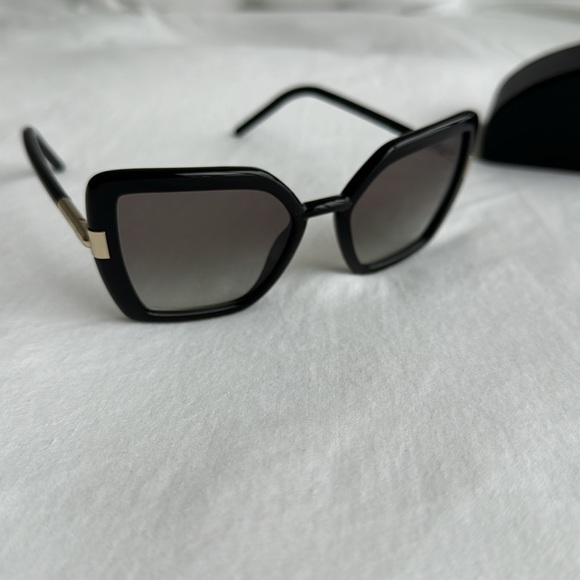 Prada Evolution Tubolare Rectangle Rounded Sunglasses - Picture 5 of 7